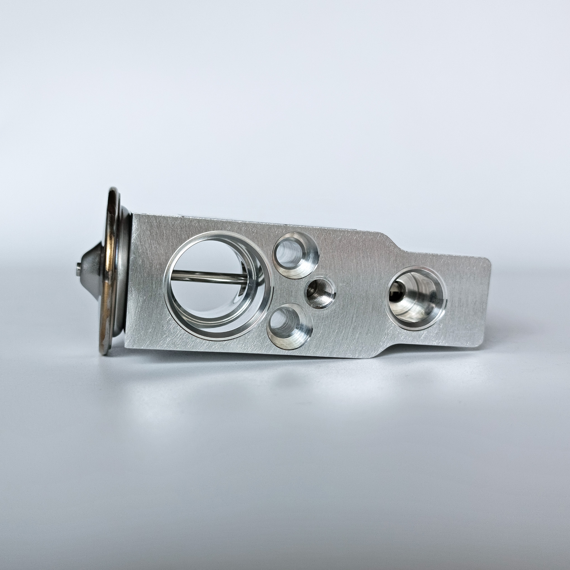 Van tiết lưu Highlander